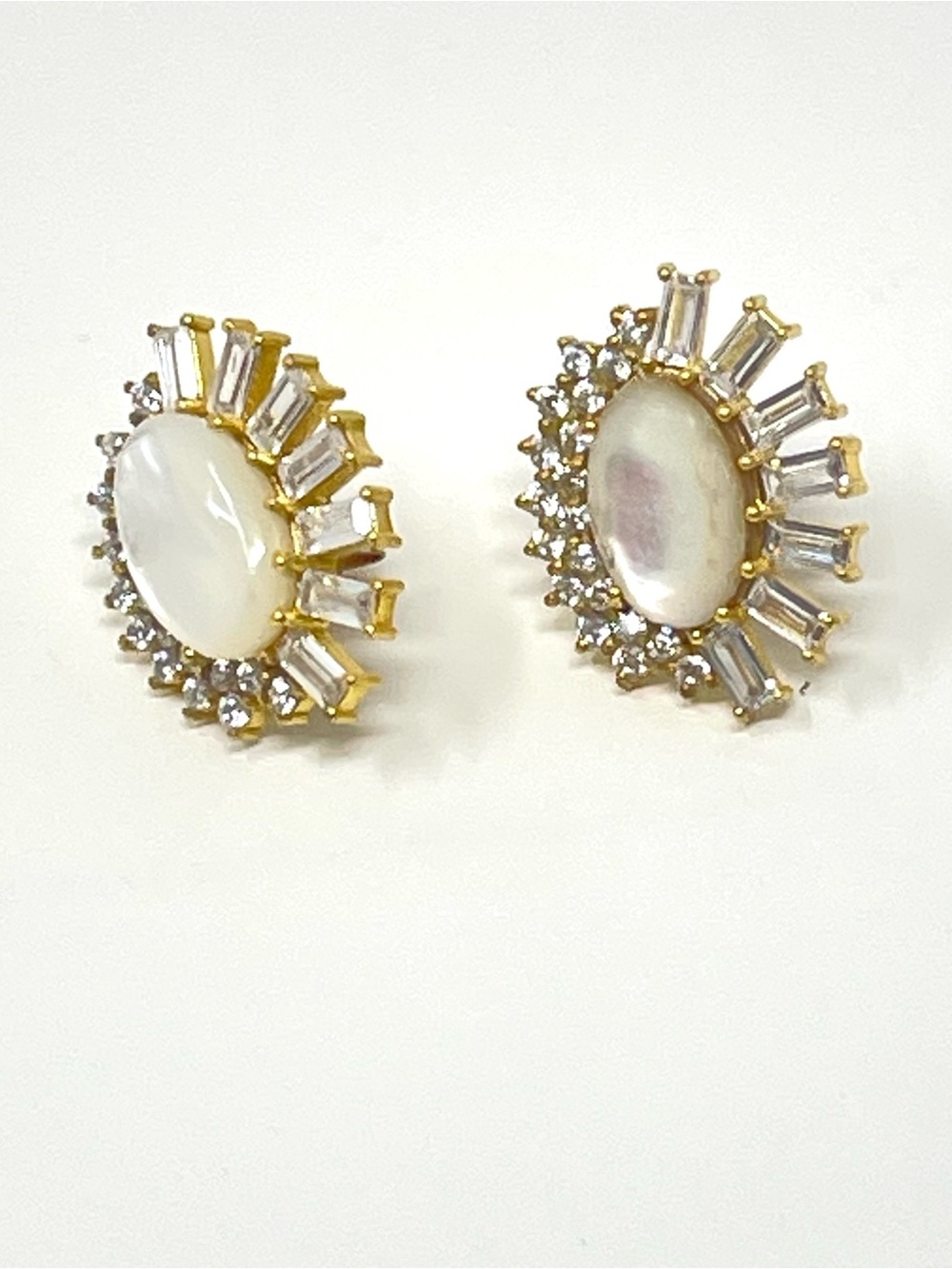 New Anthropologie Crystal White Stone Post Earrings
